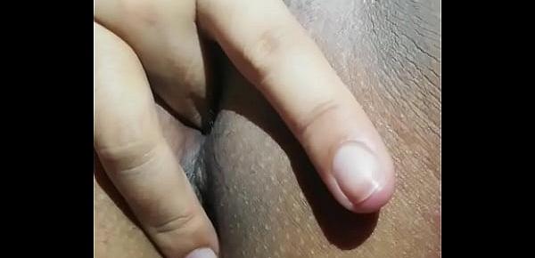 wet pussy finger